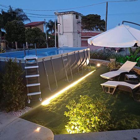 Casa Maya Brucoli Luaran gambar