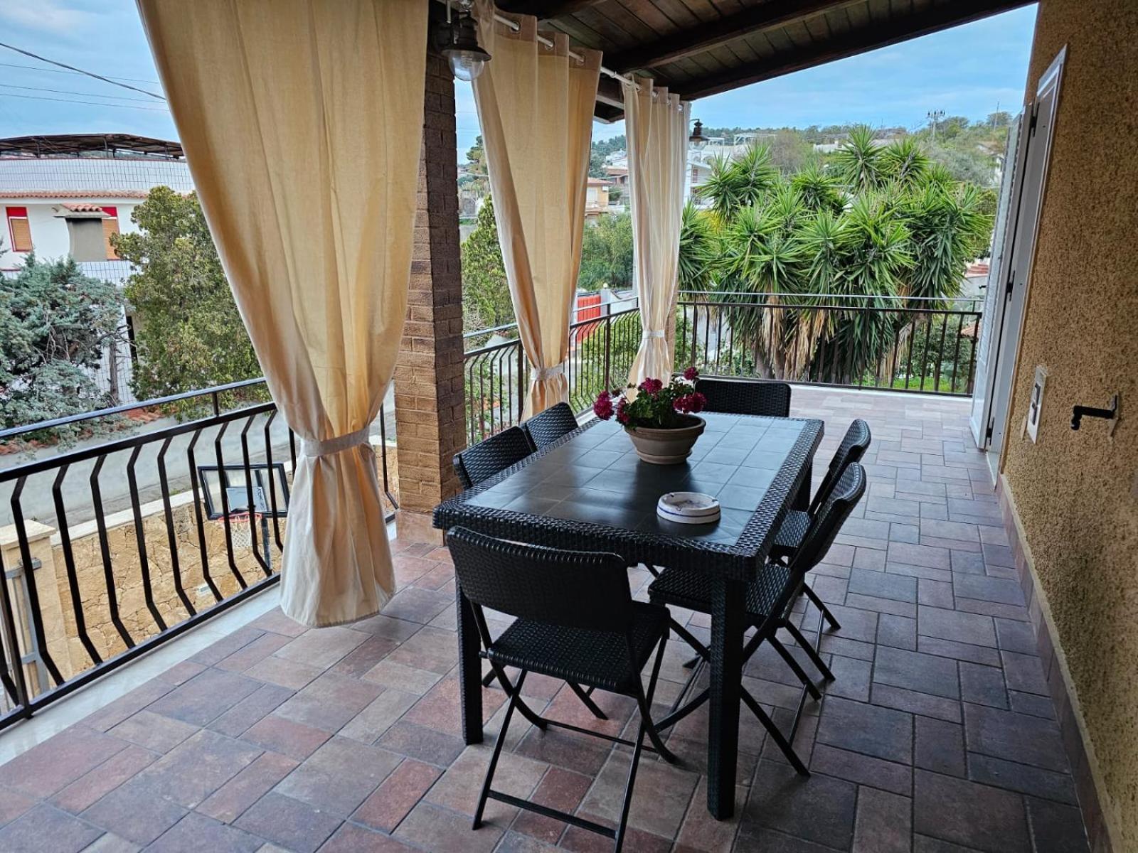 Casa Maya Brucoli Luaran gambar