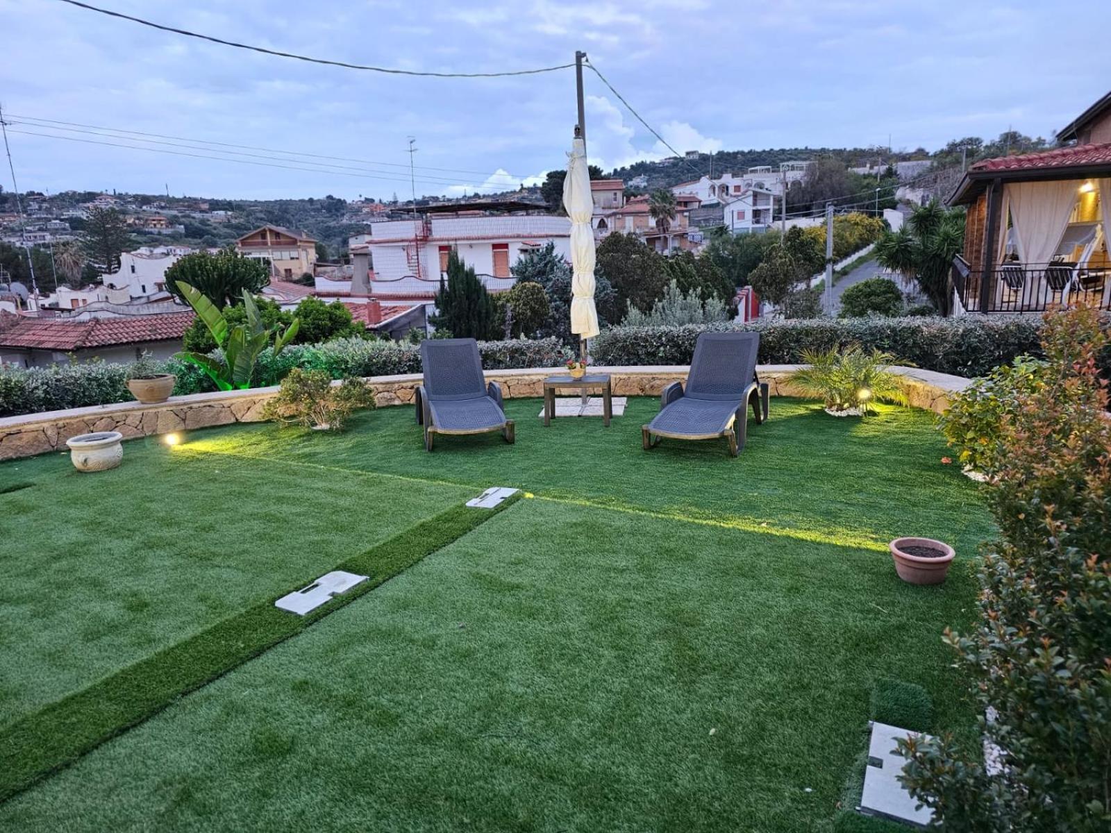 Casa Maya Brucoli Luaran gambar