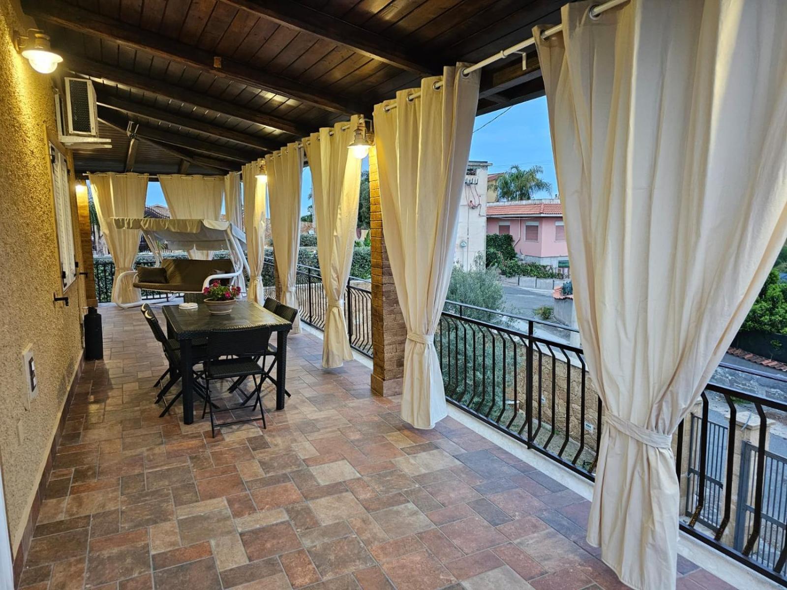 Casa Maya Brucoli Luaran gambar