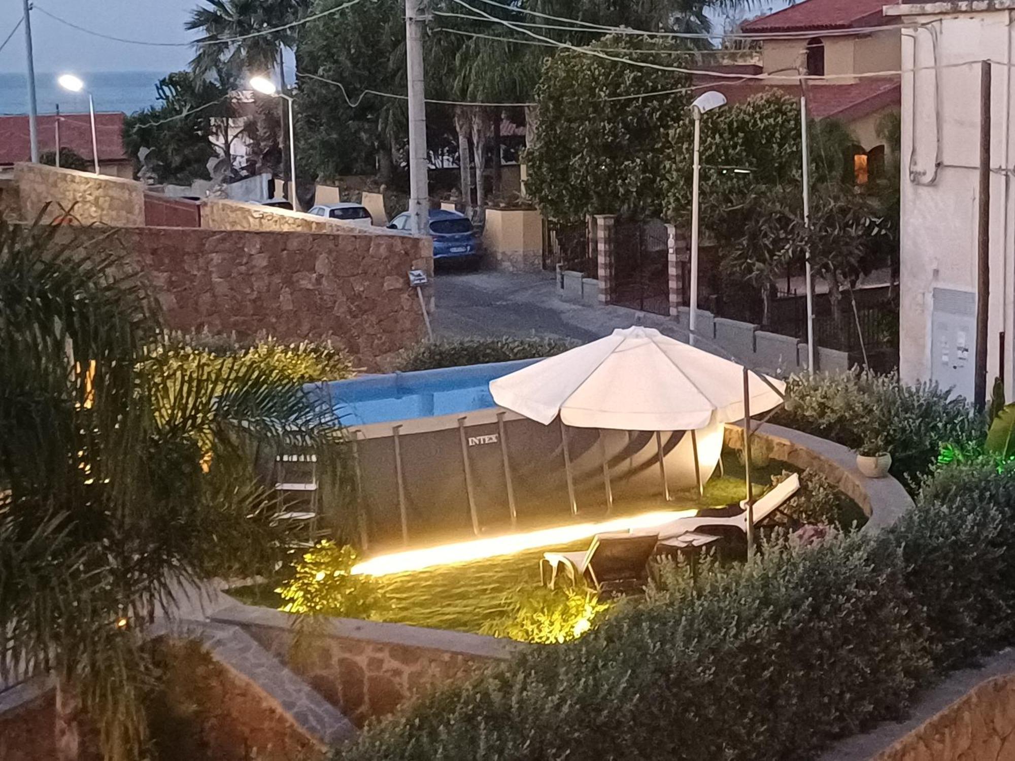 Casa Maya Brucoli Luaran gambar